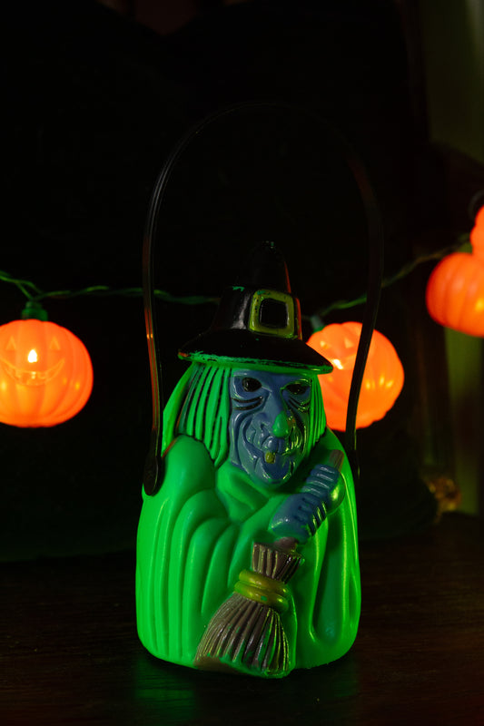 vintage flashing witch lantern halloween decoration