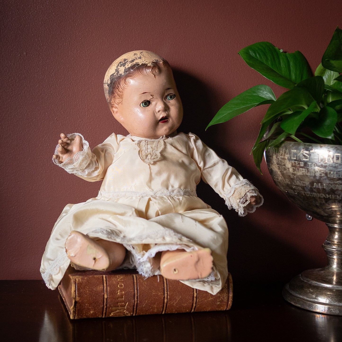 Composition 1930s sleep eyes doll