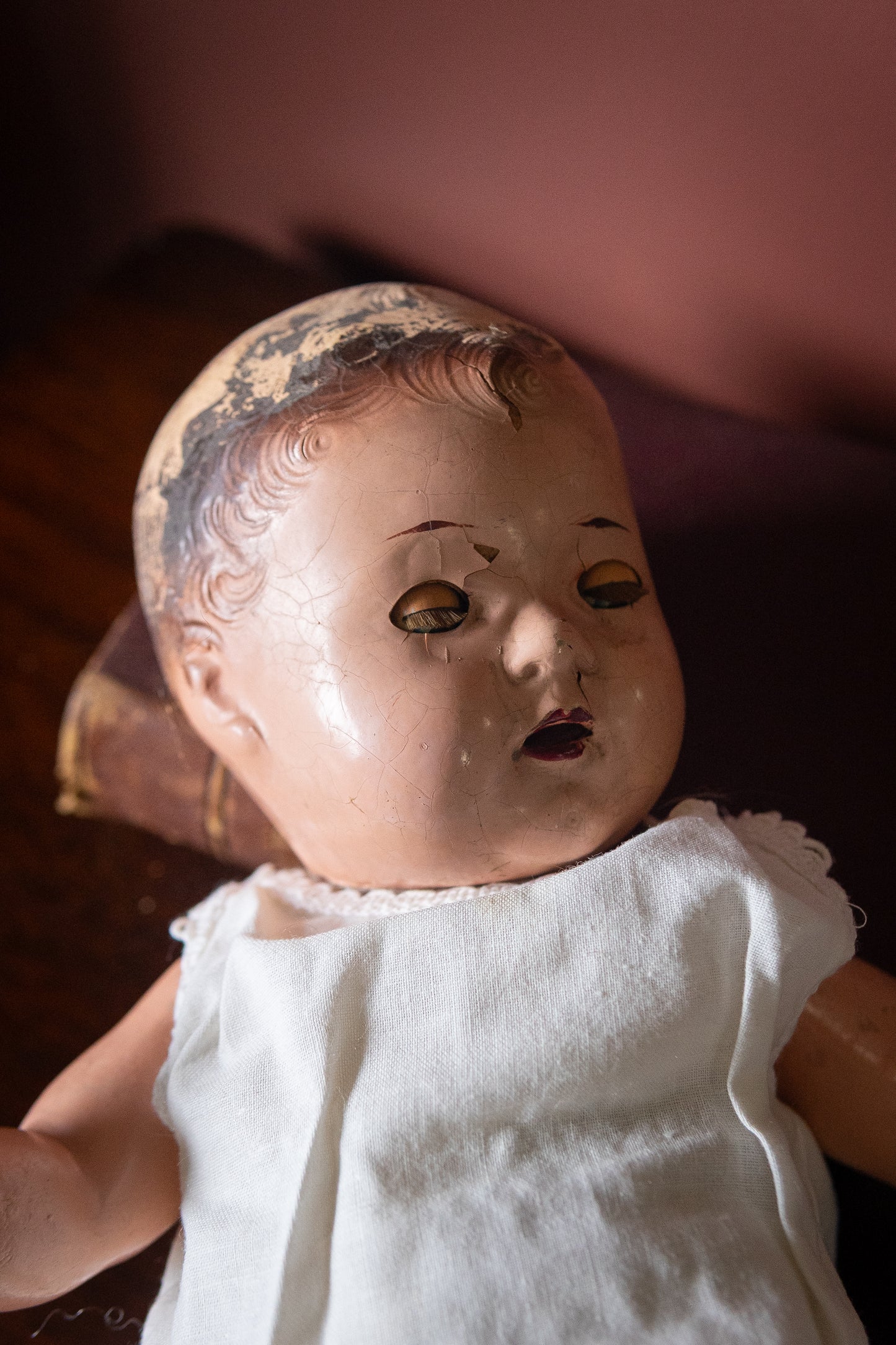 Composition 1930s sleep eyes doll