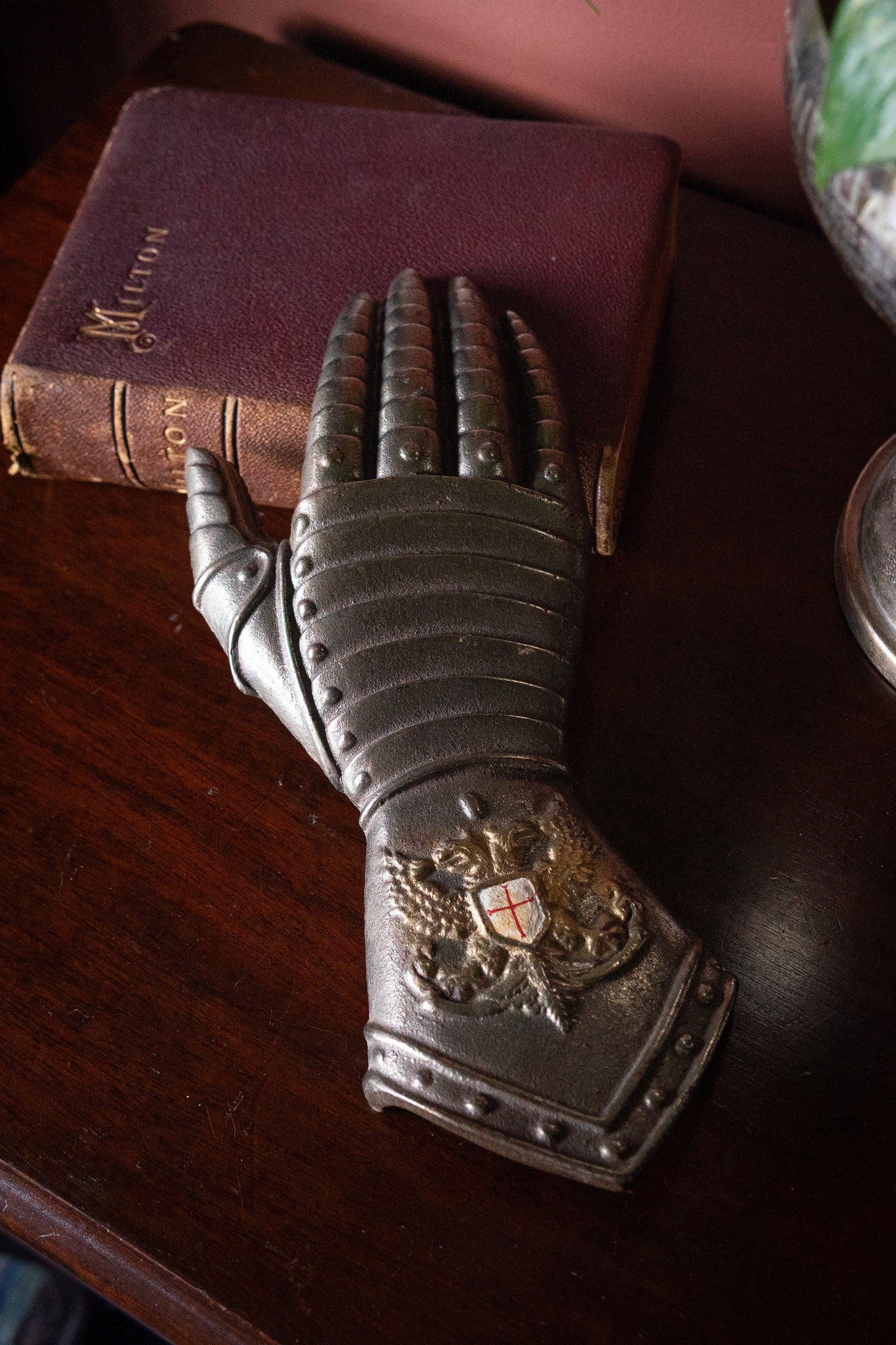 Cast Iron knight gauntlet wall plaque