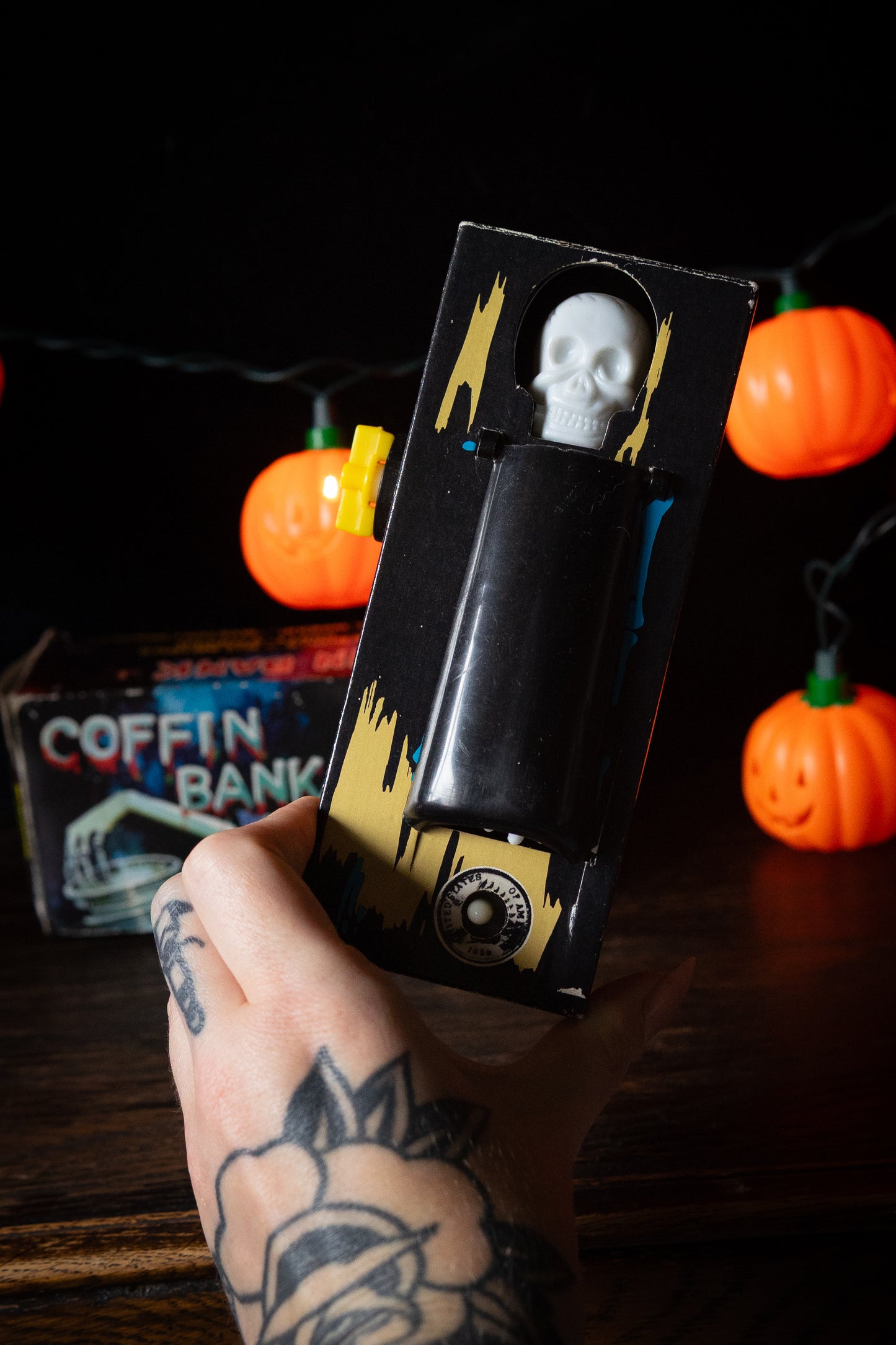 vintage coffin bank with skull in original box Halloween novelty