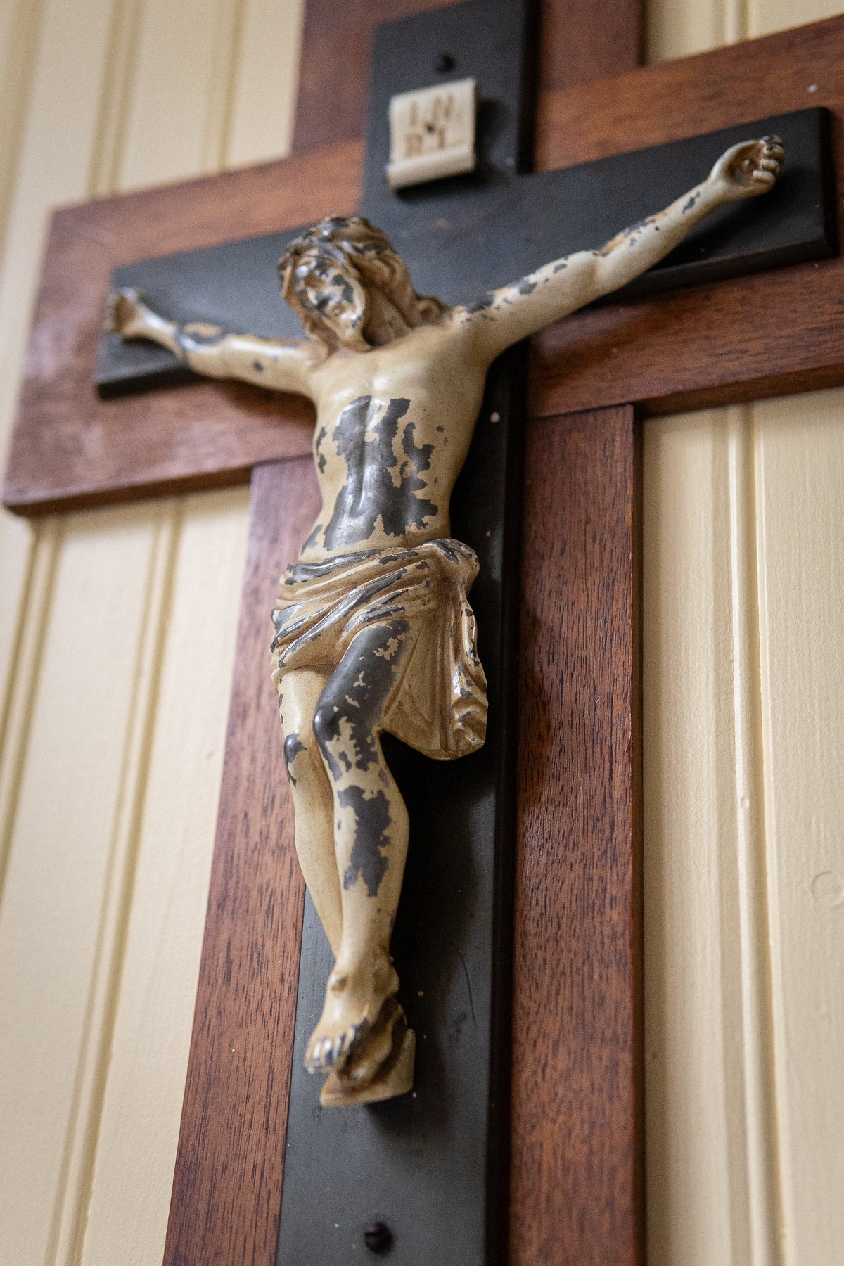 Antique wood and metal corpus crusifix_