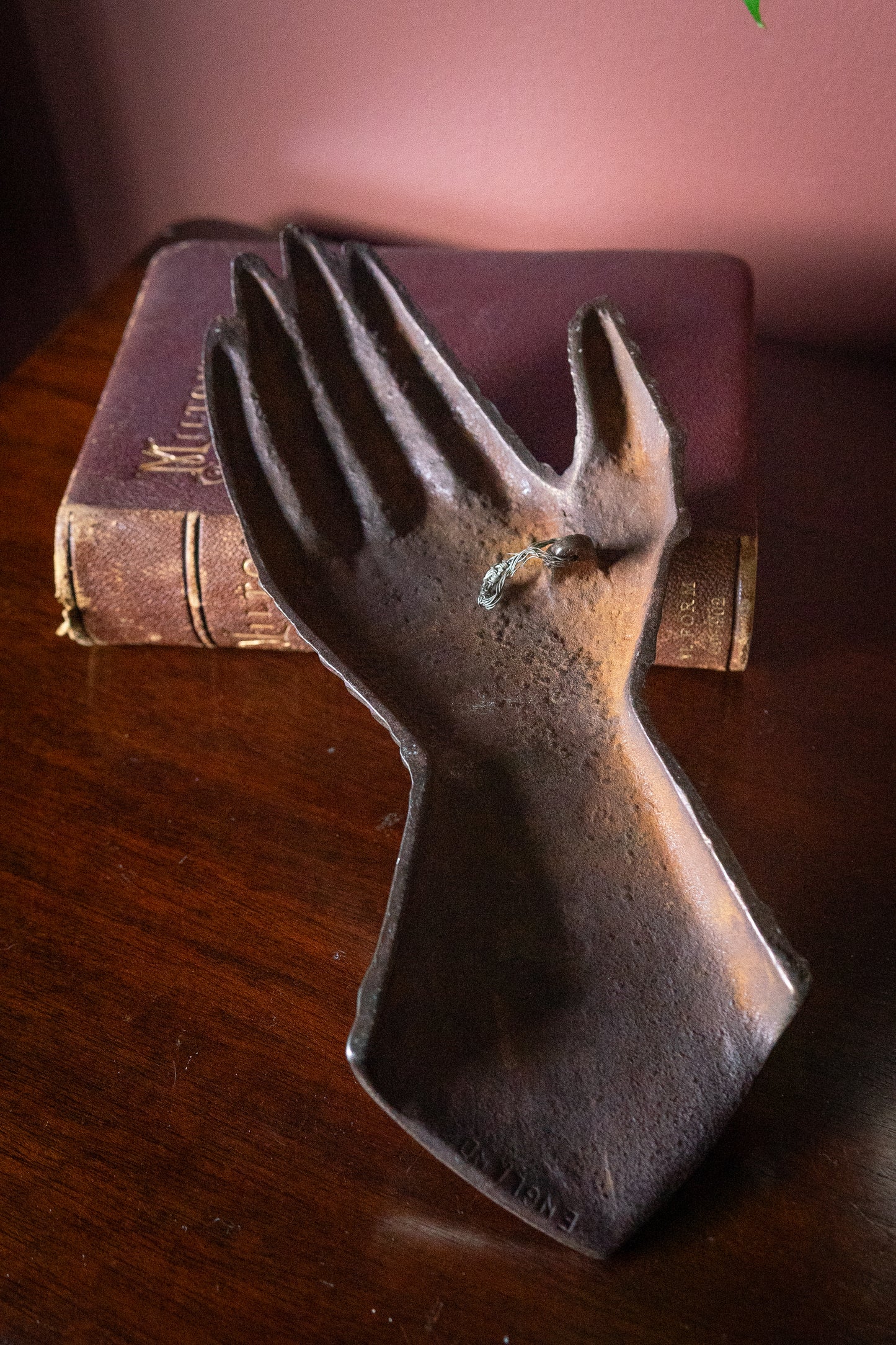 Cast Iron knight gauntlet wall plaque