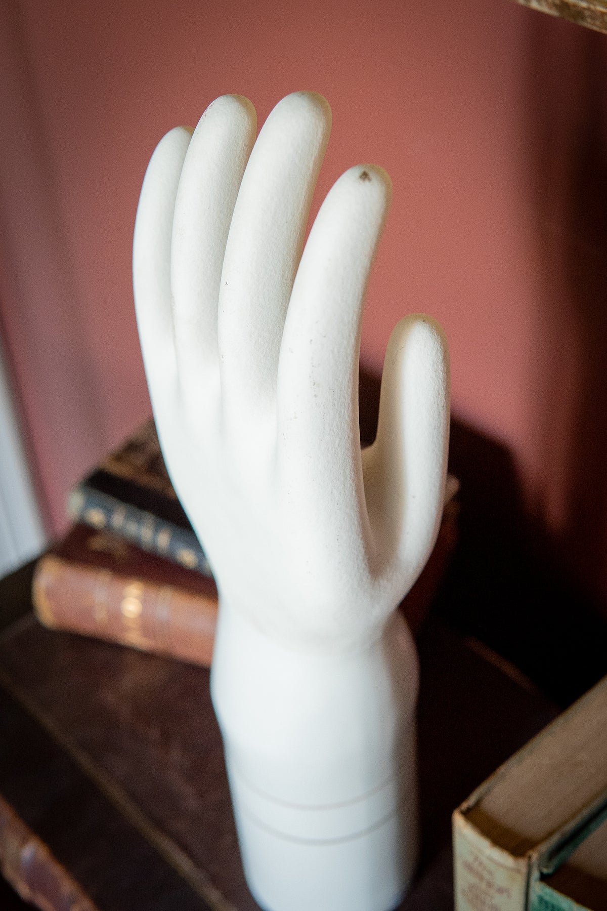 1964 vintage general porcelain glove mold