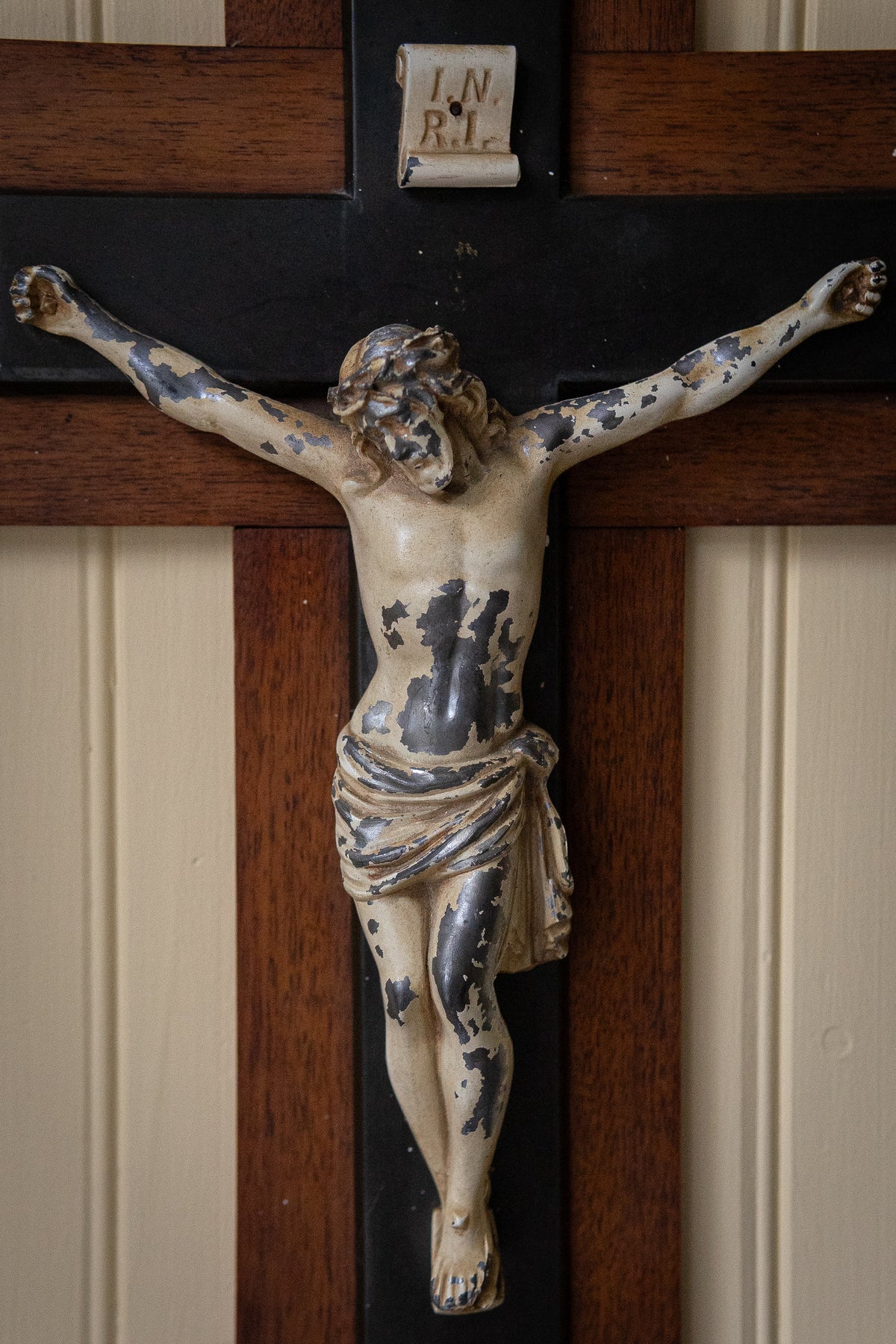 Antique wood and metal corpus crusifix_