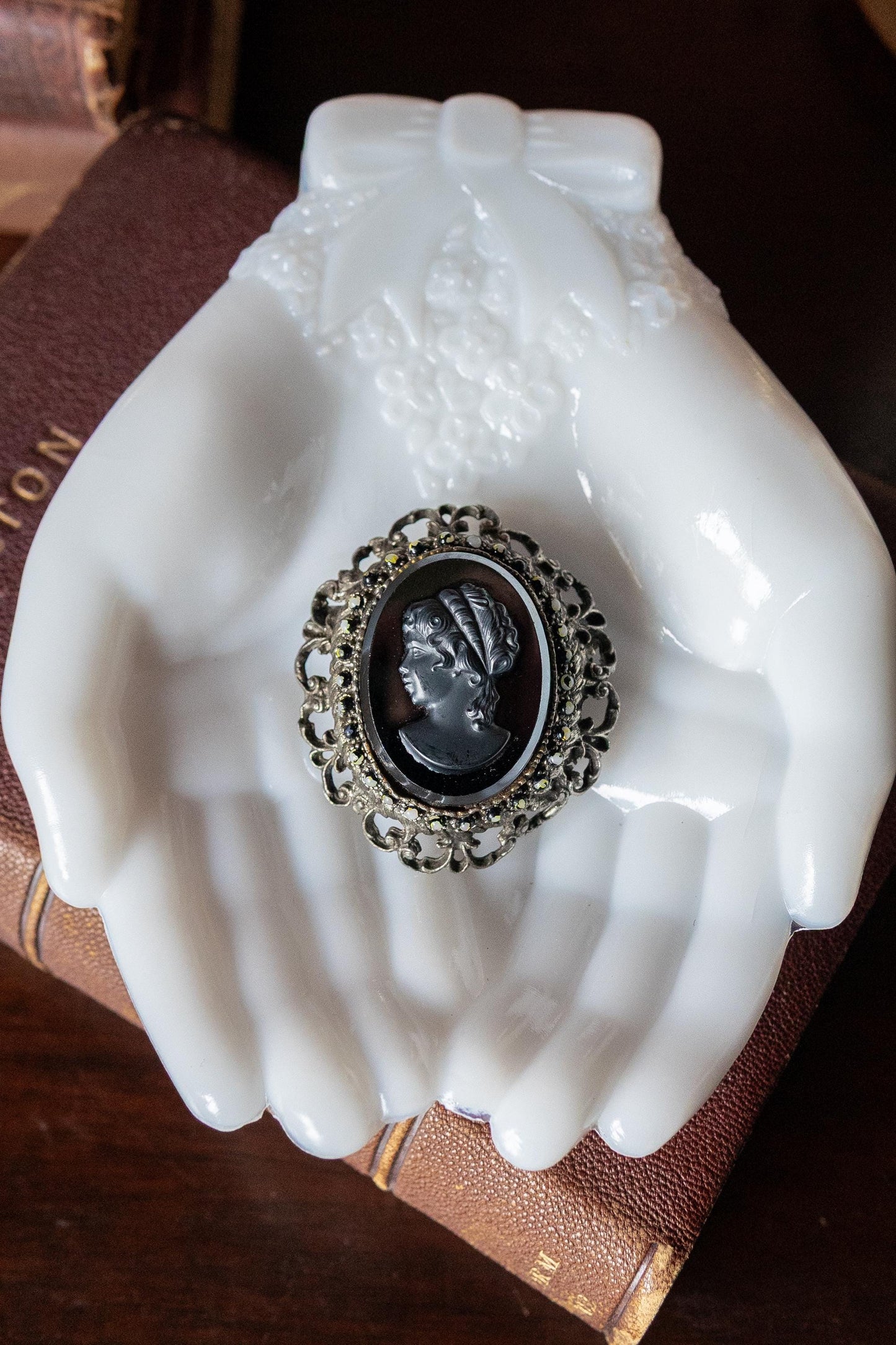 Vintage Black Cameo Brooch Pendant