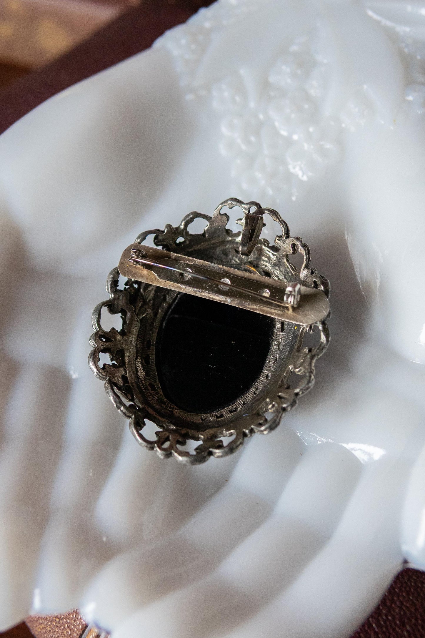 Vintage Black Cameo Brooch Pendant