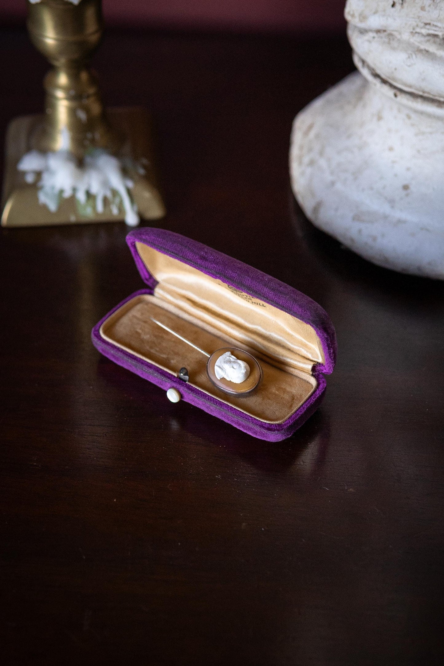 Vintage cameo stick pin in velvet box